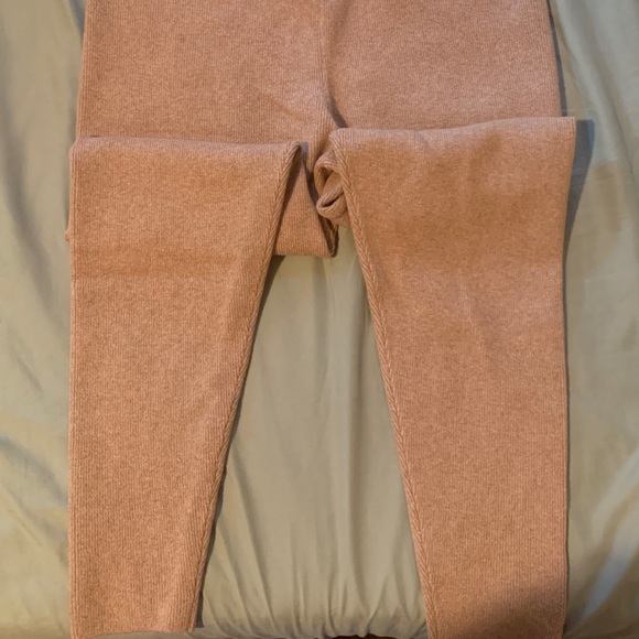 GAP “Softest Sweater Leggings” in Camel Tan NWT - Picture 5 of 5